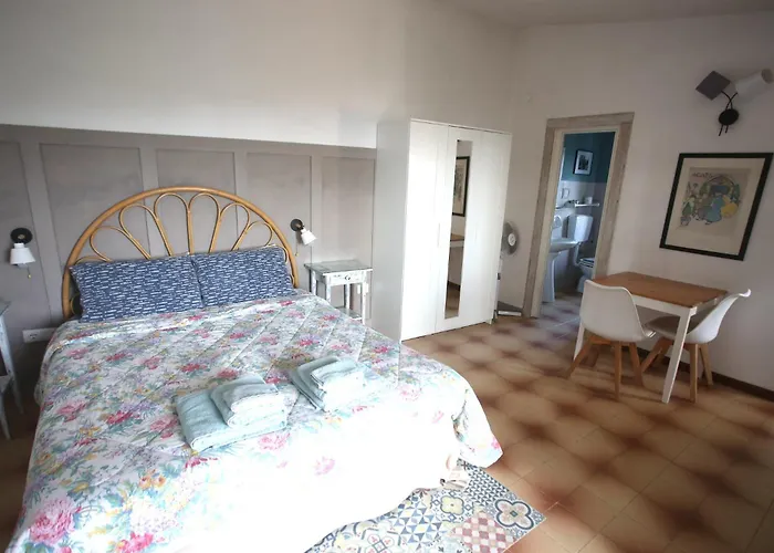 Ca\' La Stella Sea-View Apartments